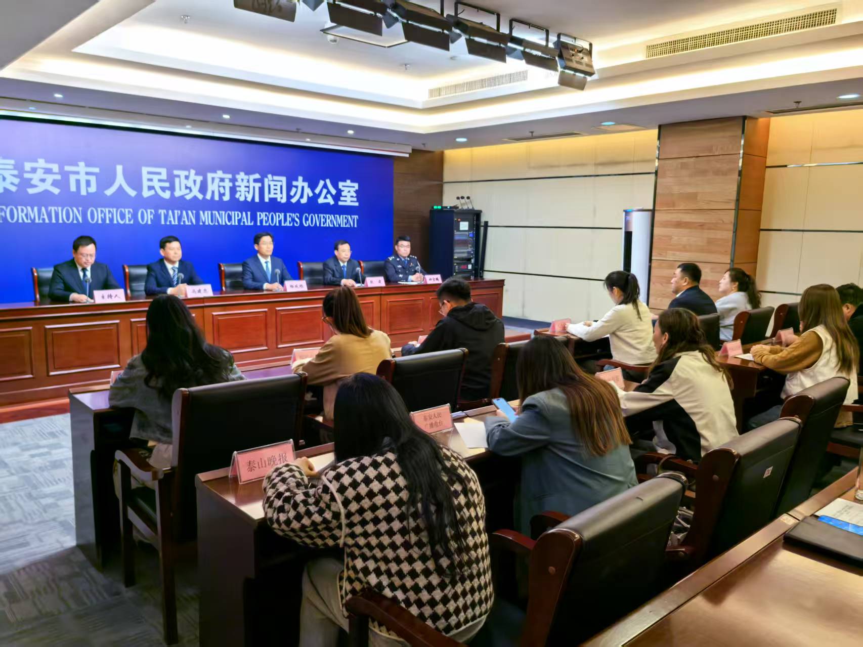 微信图片_202504081039461.jpg