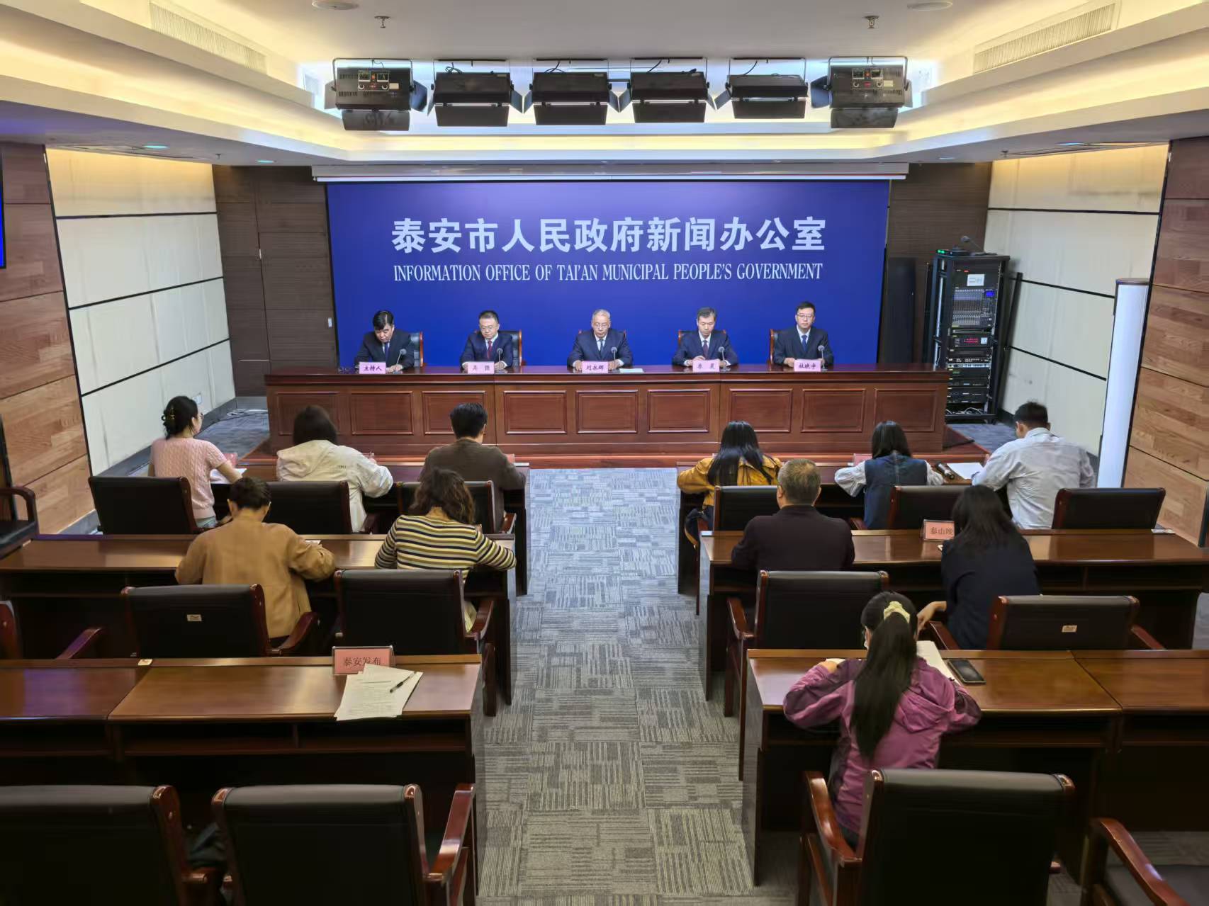 微信图片_20250928102529_880_124.jpg