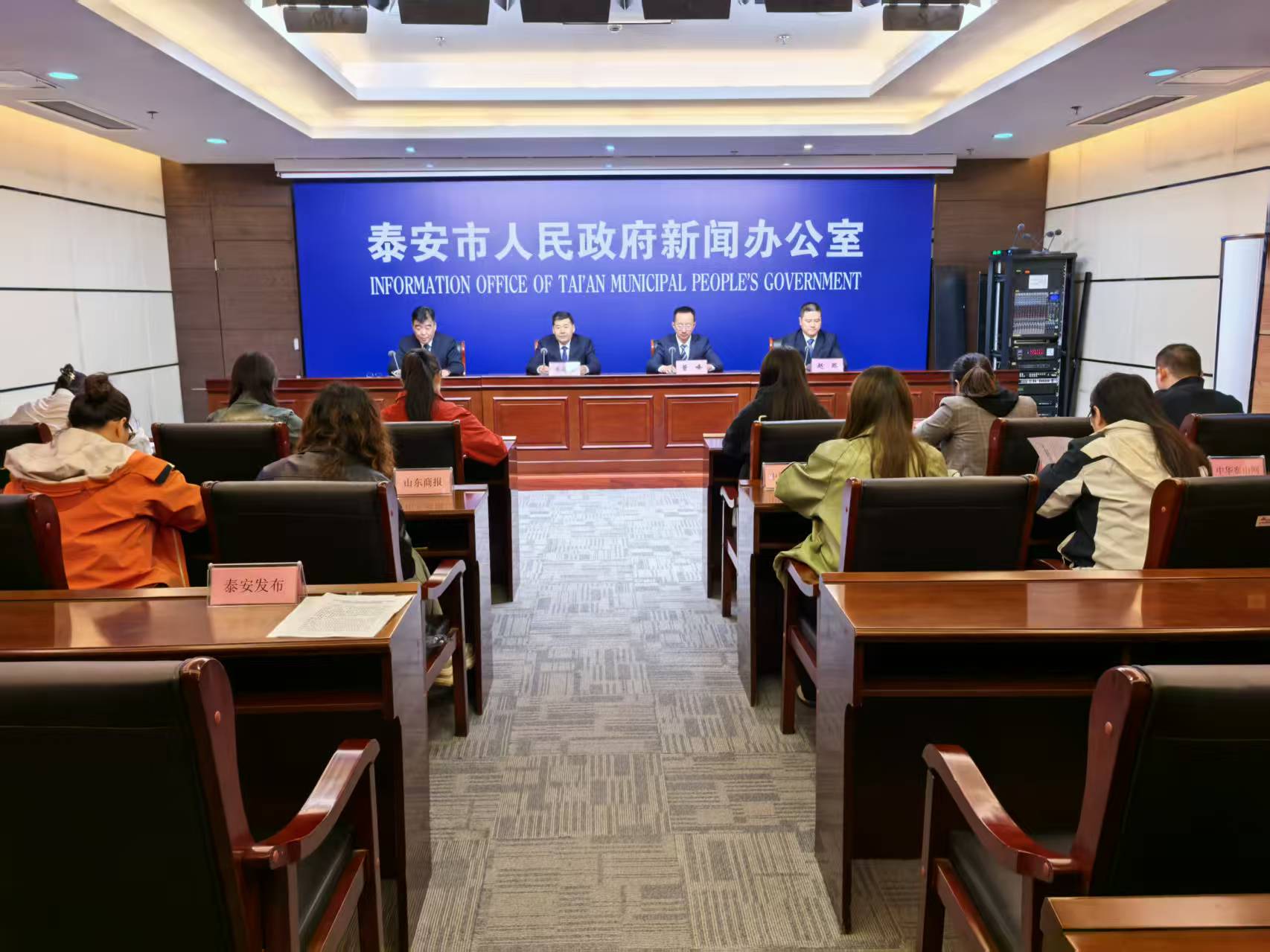 微信图片_20251009151027_1023_124.jpg