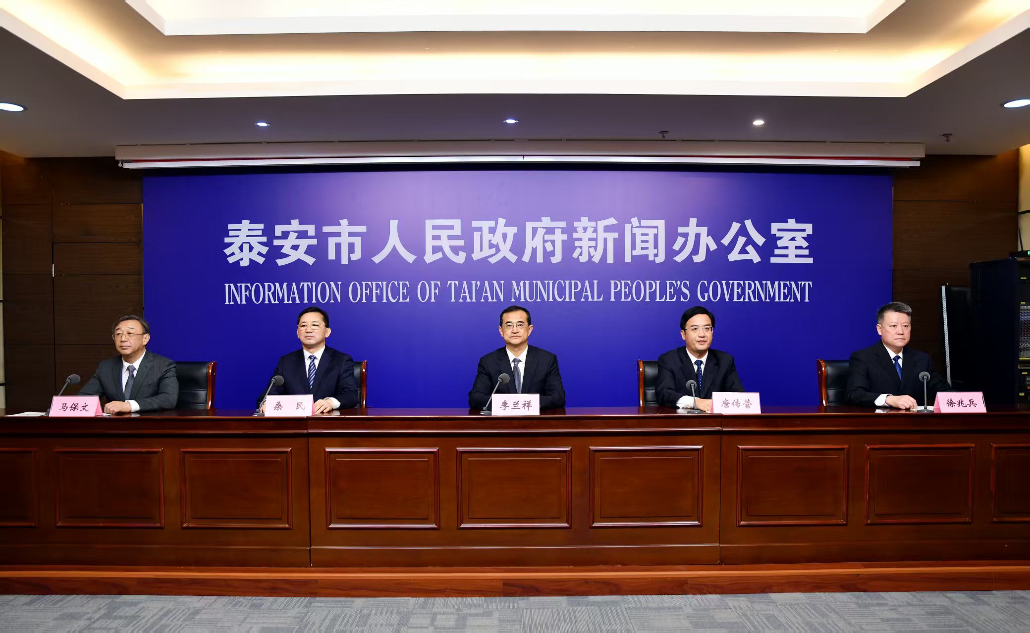 微信图片_20251113151949_1286_124.jpg 微信图片_20251113151949_1286_124.jpg